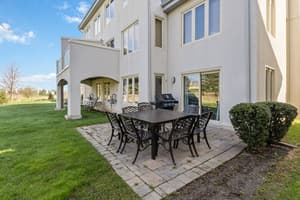 thumbnail: Terrace/patio