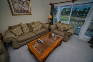 thumbnail: Living area