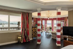 thumbnail: Interior