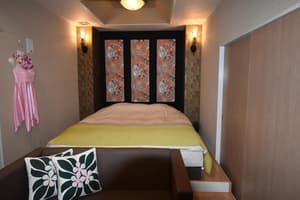 thumbnail: Room