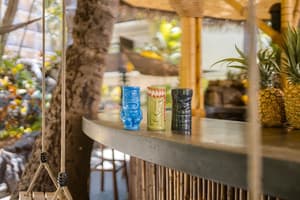thumbnail: Bar (on property)