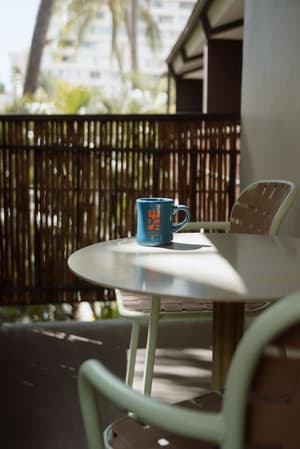 thumbnail: Outdoor dining