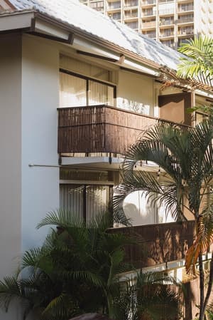 thumbnail: Exterior