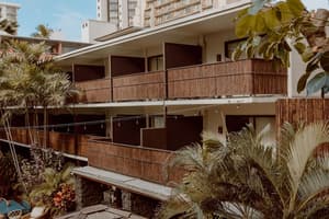 thumbnail: Exterior