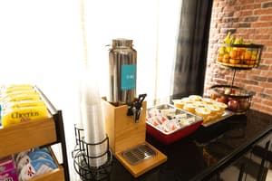 thumbnail: Breakfast area
