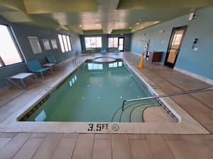 thumbnail: Pool
