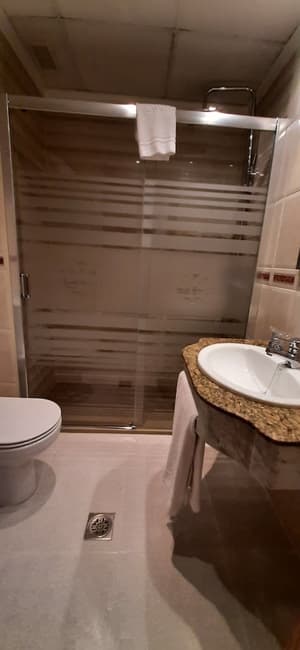 thumbnail: Bathroom