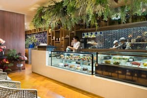 thumbnail: Restaurant