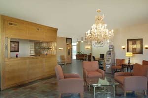 thumbnail: General view
