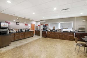 thumbnail: Breakfast area
