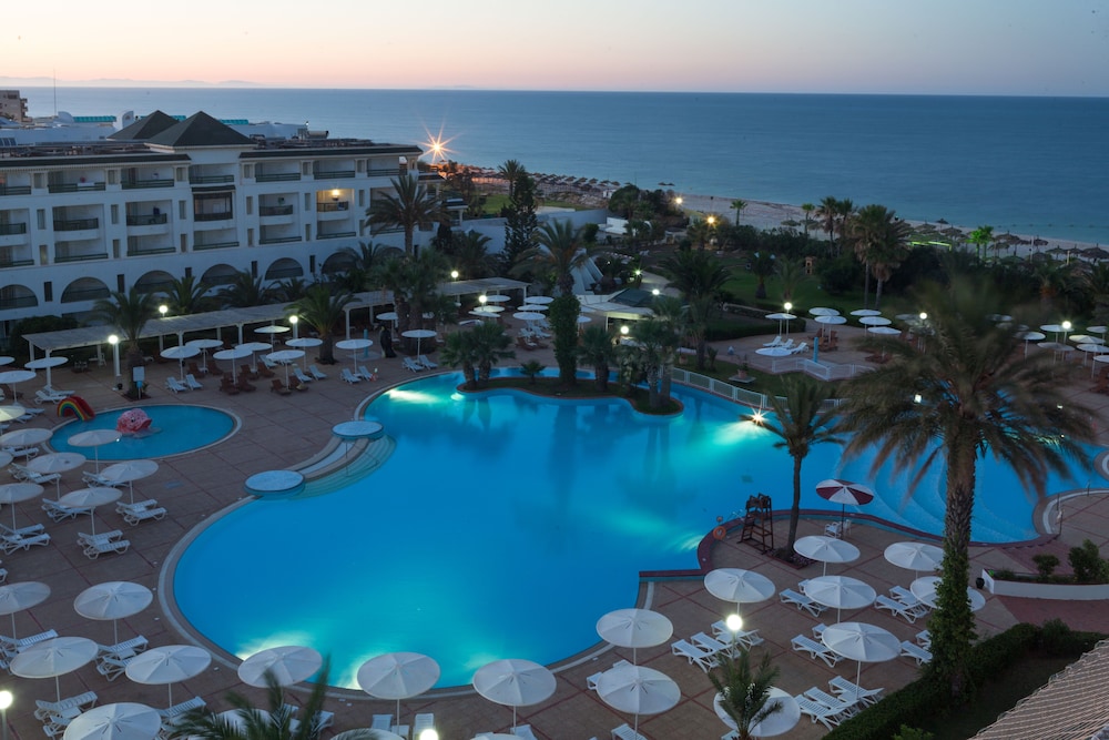 Beach/ocean view