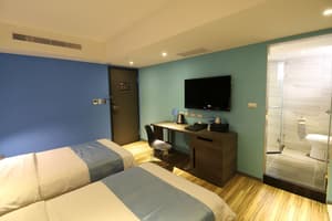 thumbnail: Room