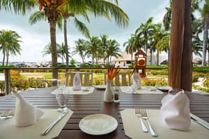thumbnail: Restaurant