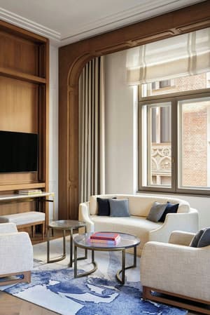 thumbnail: Interior detail