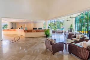 thumbnail: Lobby sitting area