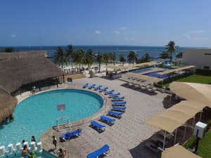 thumbnail: Pool