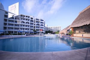 thumbnail: Outdoor pool