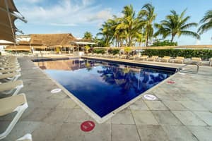 thumbnail: Outdoor pool
