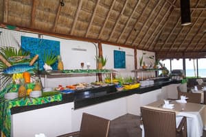 thumbnail: Breakfast area