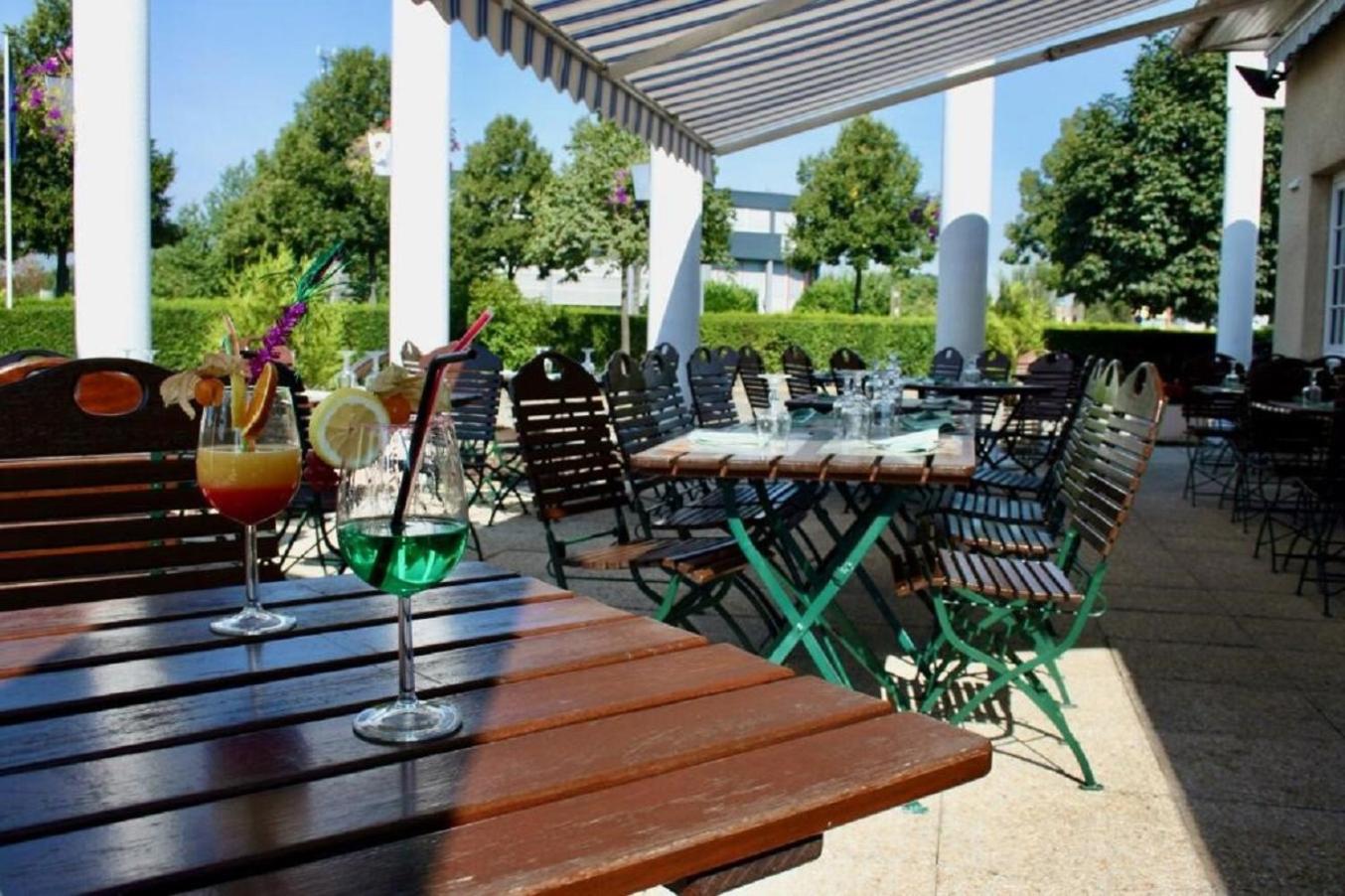 Restaurant-cafeteria