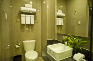 thumbnail: Bathroom