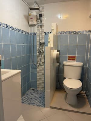 thumbnail: Bathroom