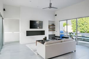 thumbnail: Living area