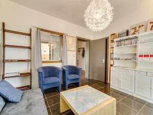 thumbnail: Living room