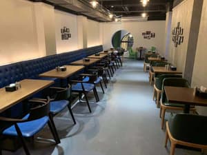 thumbnail: Restaurant