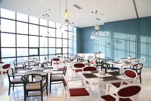 thumbnail: Restaurant