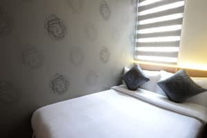 thumbnail: Room