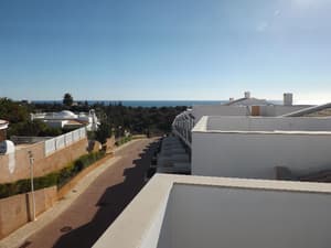 thumbnail: General view
