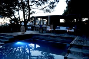thumbnail: Exterior
