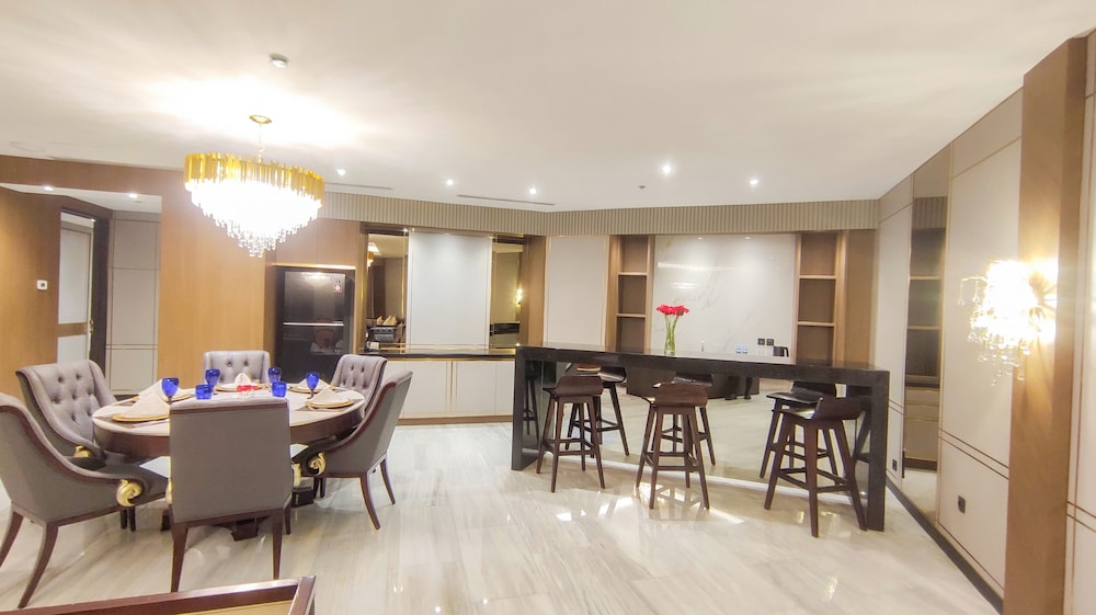 In-room dining
