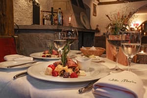 thumbnail: Restaurant