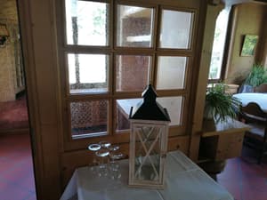 thumbnail: Dining