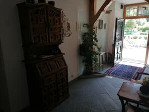 thumbnail: Reception