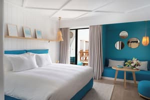 thumbnail: Room