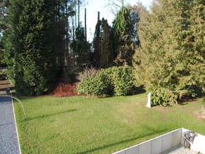 thumbnail: Exterior