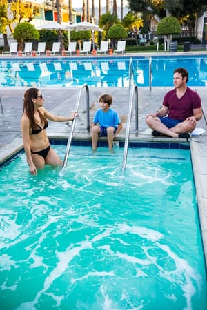 thumbnail: Outdoor pool