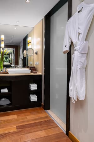 thumbnail: Bathroom