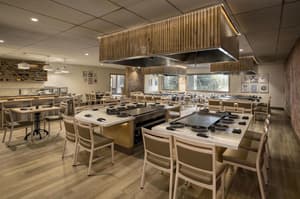 thumbnail: Restaurant