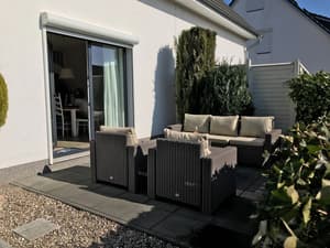 thumbnail: Exterior