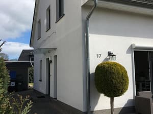 thumbnail: Exterior