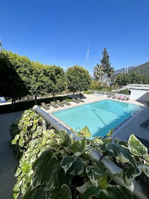 thumbnail: Pool