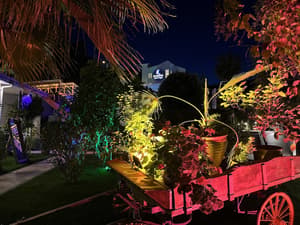 thumbnail: Exterior