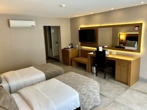 thumbnail: Room