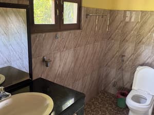 thumbnail: Bathroom