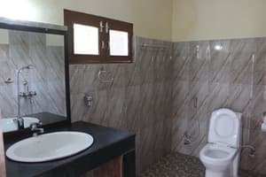 thumbnail: Bathroom