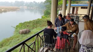 thumbnail: Restaurant